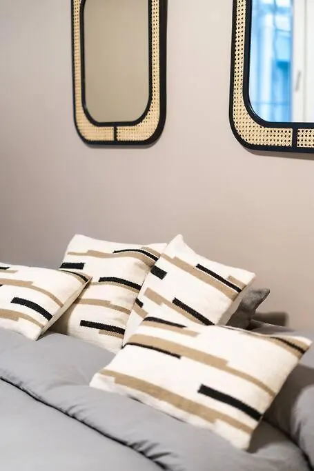 Apartment Bel Neuf Dans Le 9eme Arrondissement