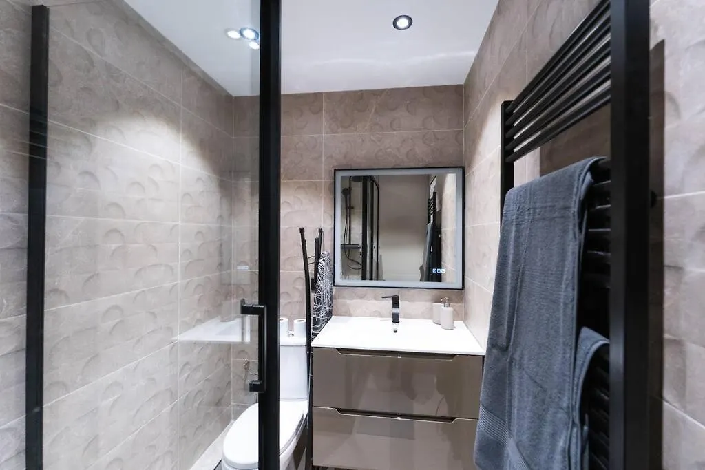 Apartment Bel Neuf Dans Le 9eme Arrondissement Paris
